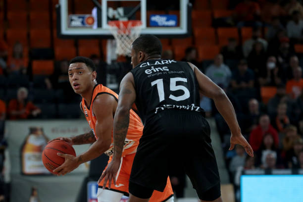 吸引豪门的 吸引豪门的